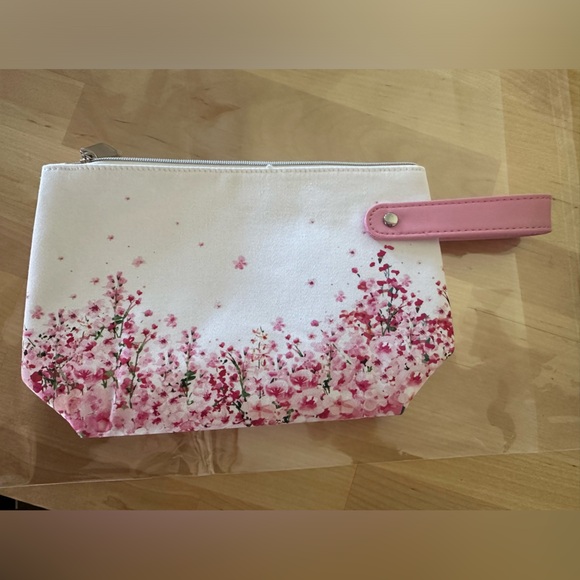 Christian Dior Limited Edition Pink Floral Wristlet Pouch - Picture 4 of 7
